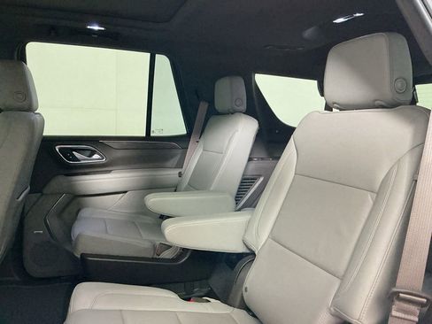 Used 2022 Chevrolet Tahoe LT w/ LT Signature Package image 26