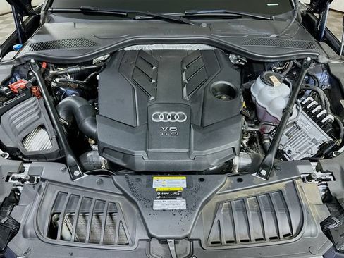 Used 2023 Audi A8 L 3.0T w/ Comfort Plus Package AWD/4WD image 32