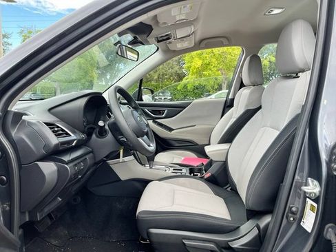 Used 2023 Subaru Forester AWD/4WD image 7
