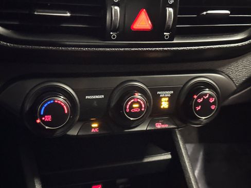 Used 2023 Kia Forte LXS image 18