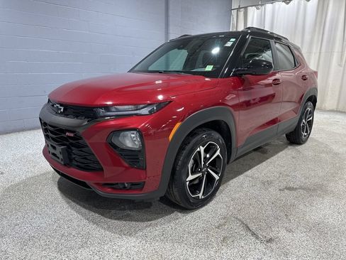 Used 2021 Chevrolet TrailBlazer RS w/ Sun and Liftgate Package AWD/4WD image 4