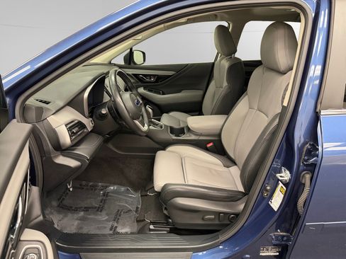 Used 2021 Subaru Outback Limited AWD/4WD image 9