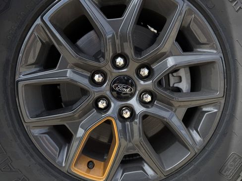 New 2026 Ford Expedition Tremor image 8