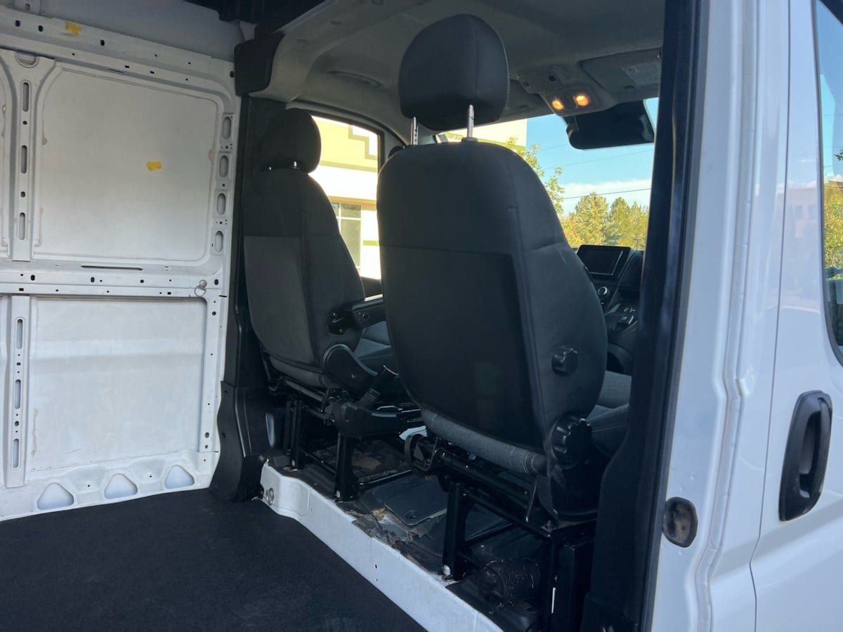 Used 2023 RAM ProMaster 3500 FWD image 12