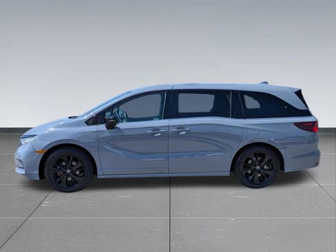 Certified 2023 Honda Odyssey Sport image 2