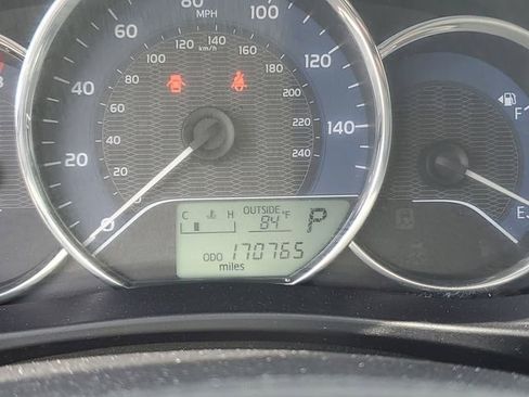Used 2016 Toyota Corolla LE FWD image 23
