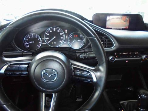 Used 2024 MAZDA MAZDA3 s FWD image 6