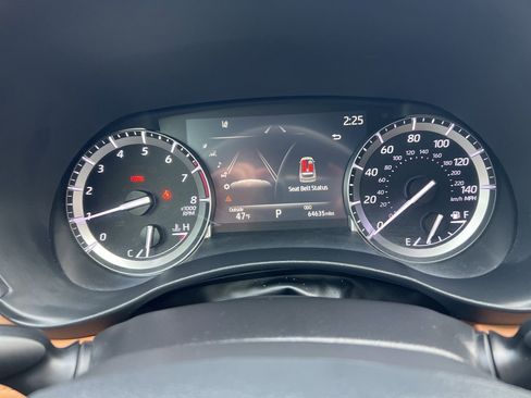 Used 2022 Toyota Highlander Platinum image 18