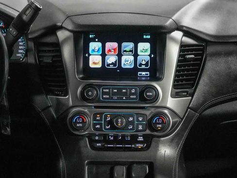Used 2019 Chevrolet Tahoe LS RWD image 13