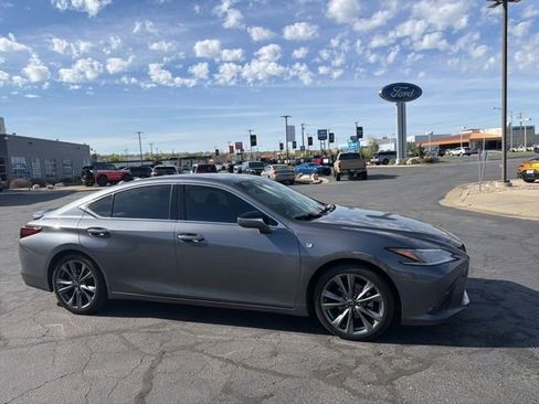 Used 2019 Lexus ES 350 F Sport FWD image 3