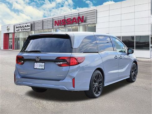 Used 2025 Honda Odyssey Sport-L image 4