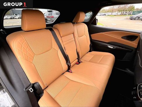 Used 2025 Lexus RX 350 Premium image 16