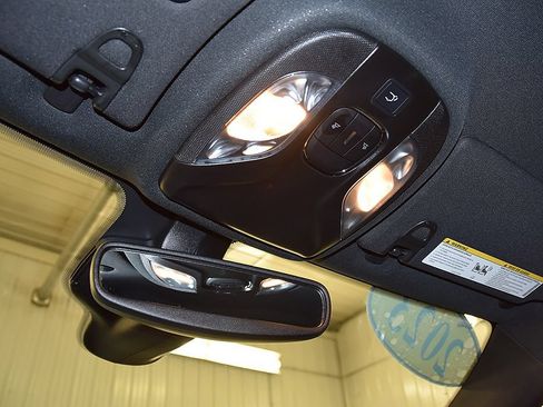 Used 2023 Jeep Compass Latitude w/ Convenience Group AWD/4WD image 26