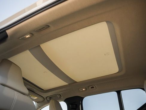 New 2026 Volvo XC40 B5 Plus w/ Protection Package Premier image 35