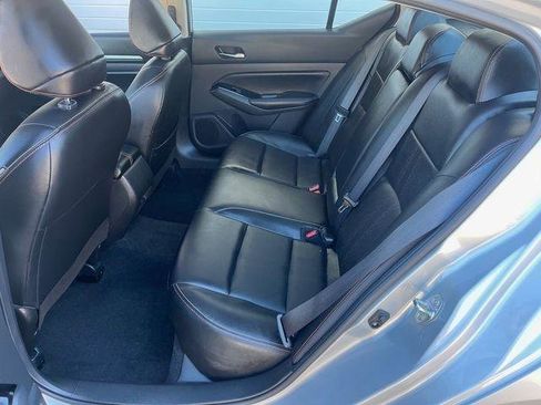 Used 2024 Nissan Altima 2.5 SR w/ SR Premium Package FWD image 25