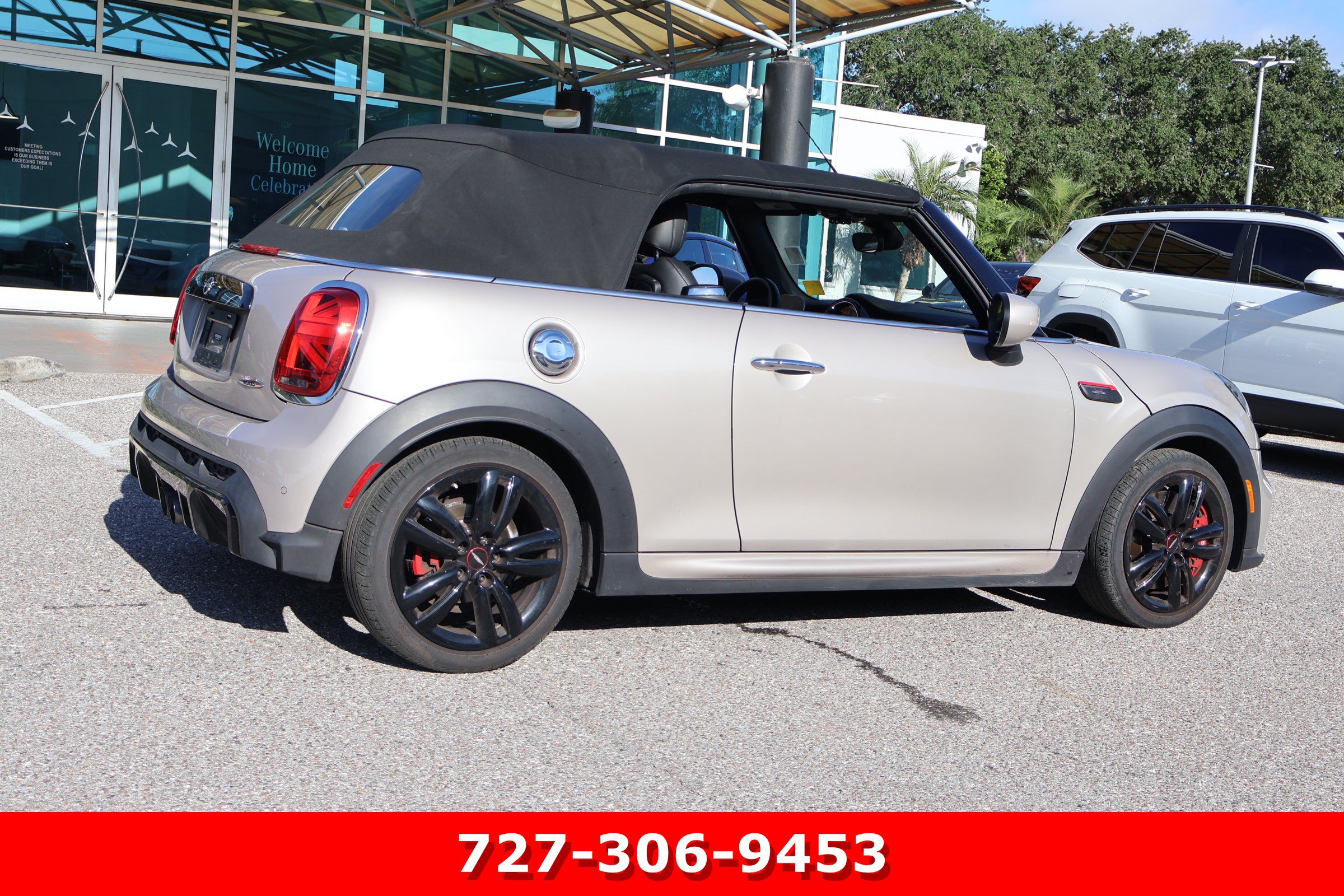 Used 2022 MINI Cooper John Cooper Works FWD image 7
