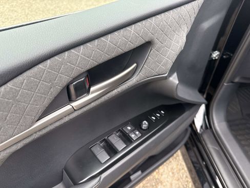 New 2026 Toyota Camry XLE AWD/4WD image 18