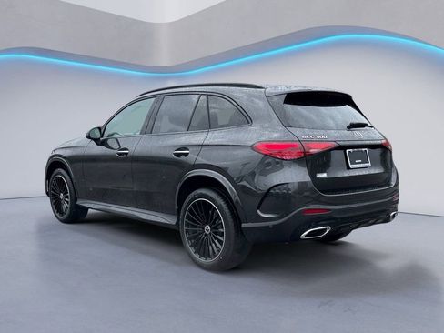 New 2025 Mercedes-Benz GLC 300 image 5