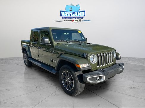 Used 2021 Jeep Gladiator Overland w/ Popular Equipment Package AWD/4WD image 7