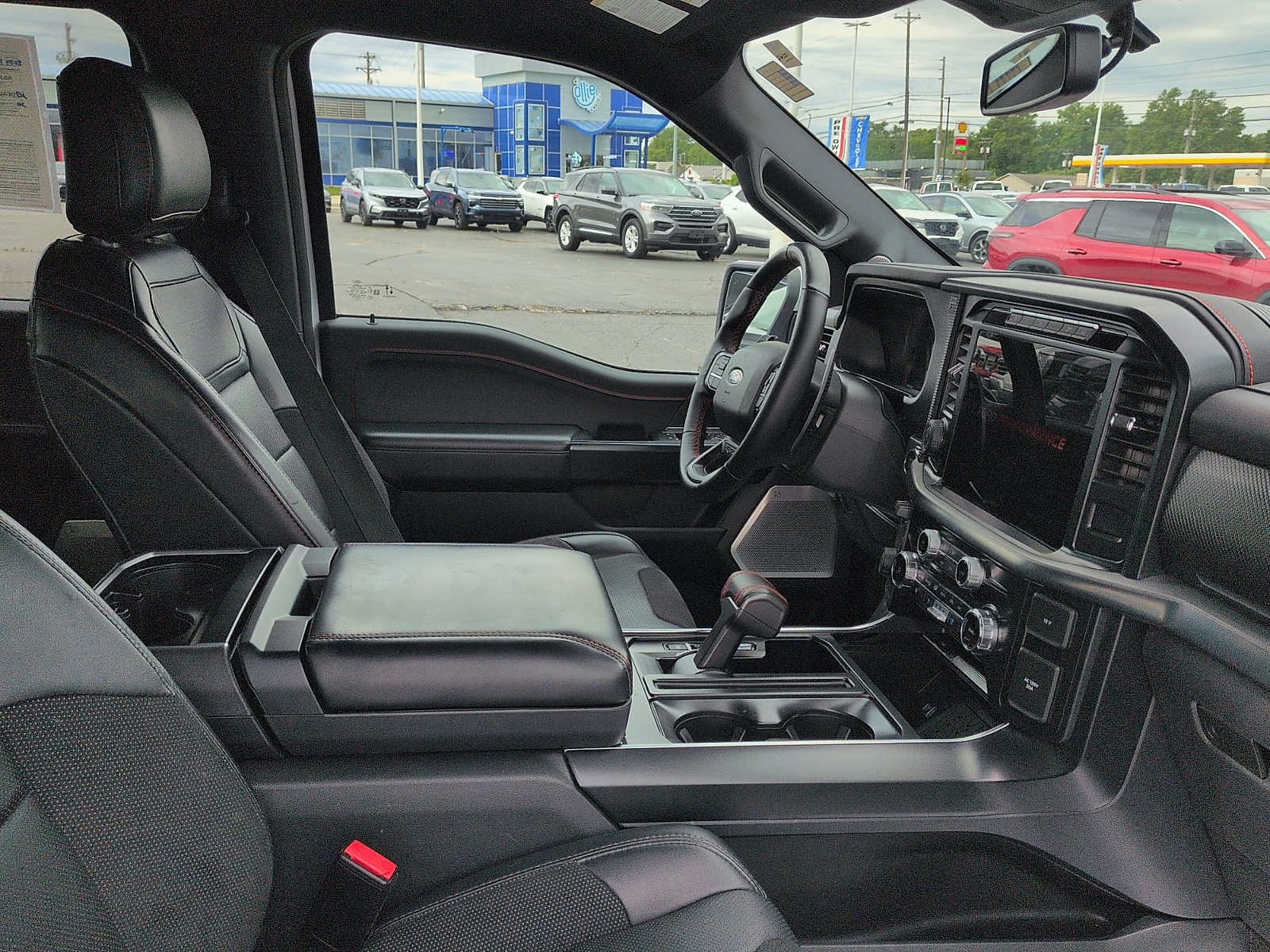 Used 2024 Ford F150 Raptor AWD/4WD image 10