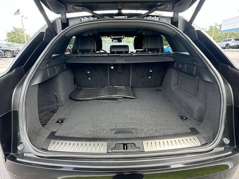 Used 2022 Land Rover Range Rover Velar R-Dynamic S AWD/4WD image 26