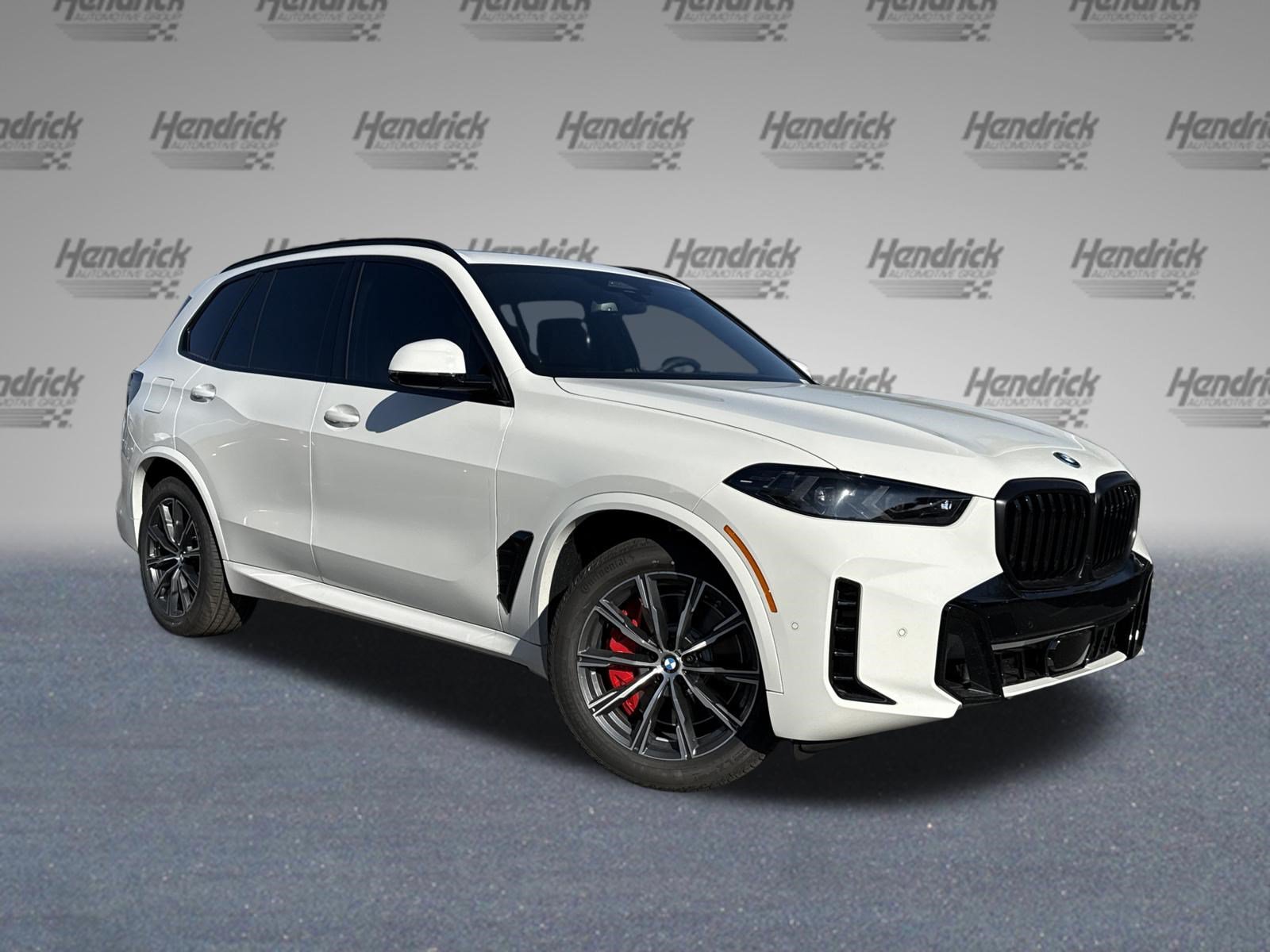 Used 2026 BMW X5 xDrive50e w/ Executive Package AWD/4WD image 2
