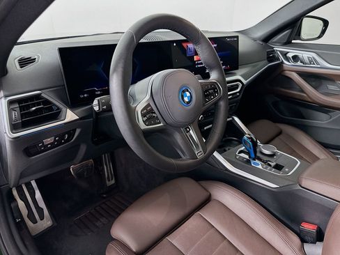 Certified 2023 BMW i4 eDrive40 w/ M Sport Package image 9