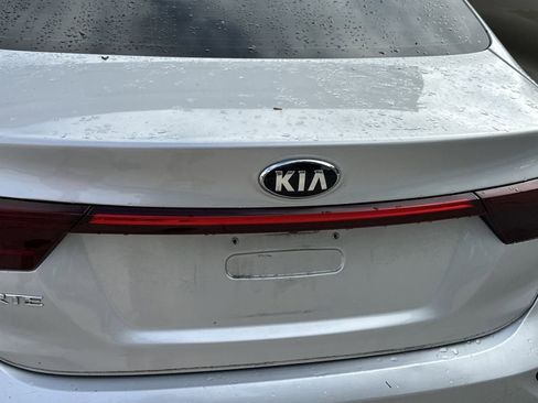 Used 2019 Kia Forte LXS image 8