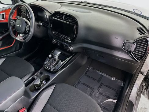 Used 2023 Kia Soul GT-Line w/ GT-Line Technology Package image 34