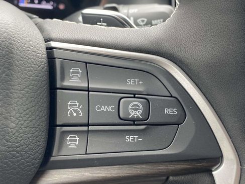 New 2026 Jeep Grand Cherokee L Limited w/ Limited Altitude Package RWD image 28