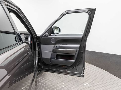 Used 2017 Land Rover Range Rover Sport SVR AWD/4WD image 50