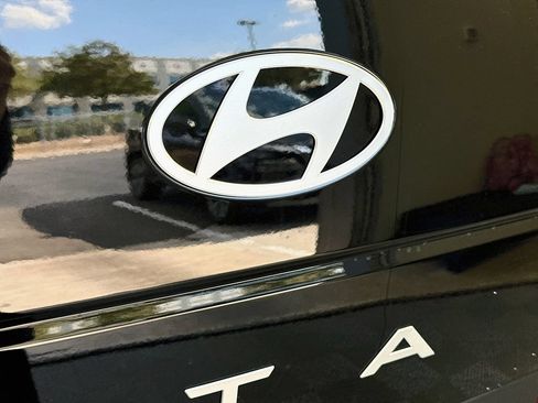 New 2027 Hyundai Santa Fe SE FWD image 21
