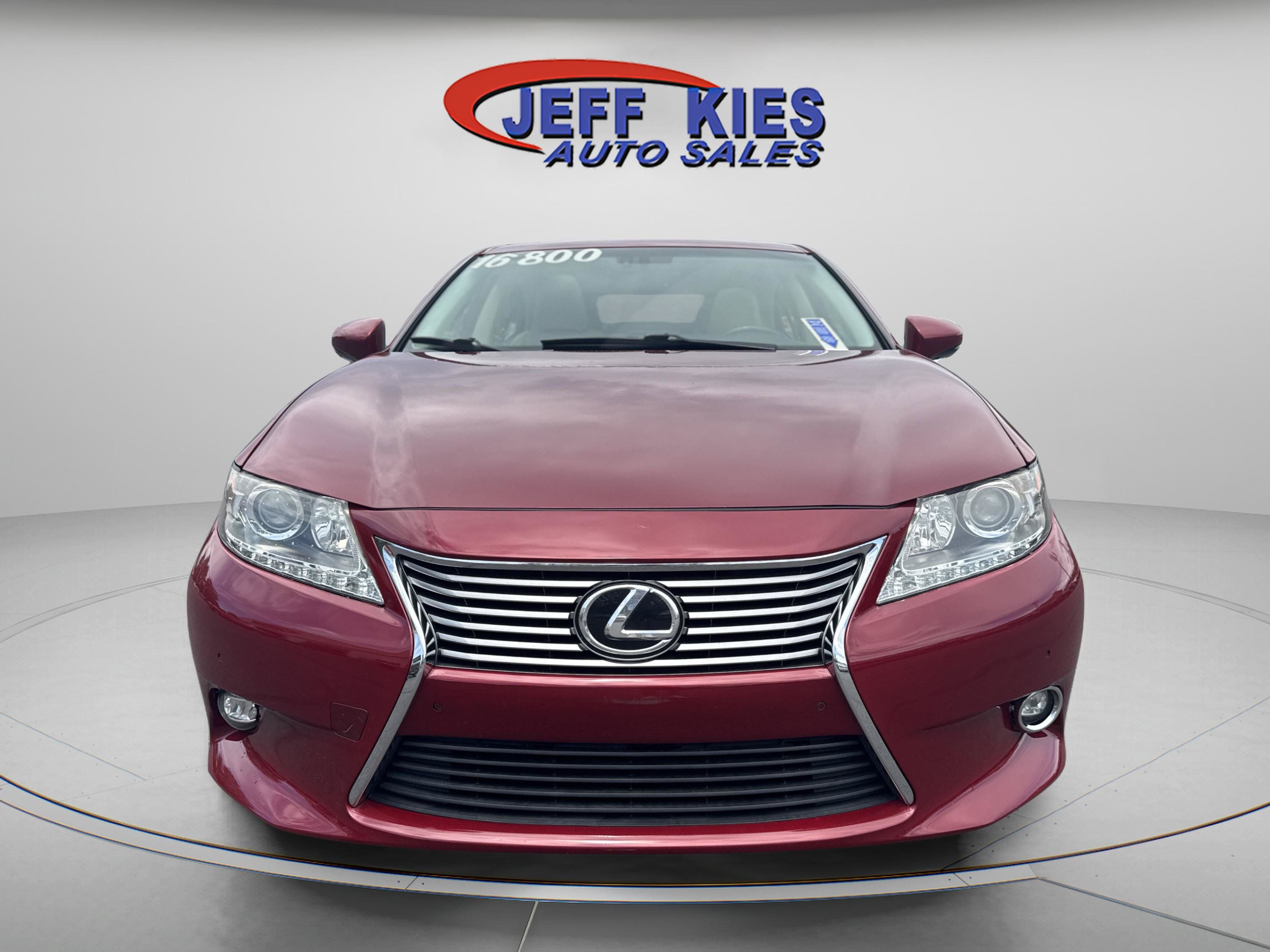Used 2015 Lexus ES 350 w/ Luxury Package FWD image 2