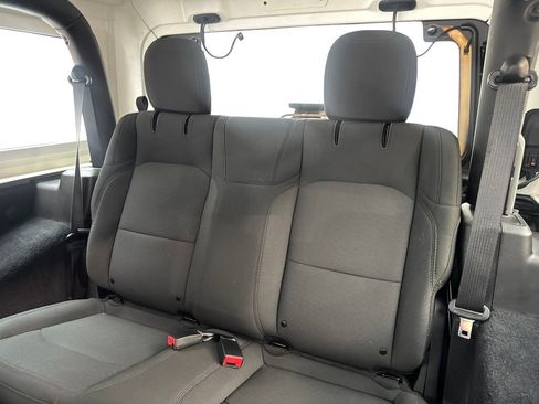 Used 2023 Jeep Wrangler Willys image 35