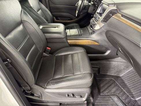 Used 2019 GMC Yukon Denali w/ Open Road Package image 11