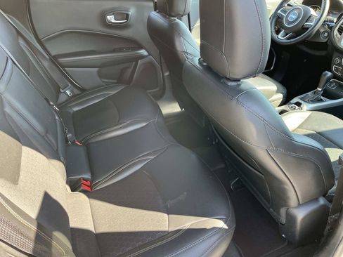 Used 2019 Jeep Compass Latitude w/ Popular Equipment Group image 20