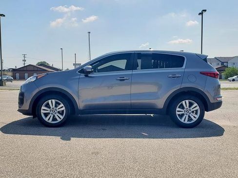 Used 2017 Kia Sportage LX image 8