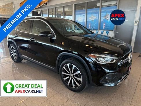 Used 2021 Mercedes-Benz GLA 250 4MATIC image 1