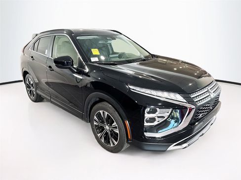 Used 2022 Mitsubishi Eclipse Cross SE image 7