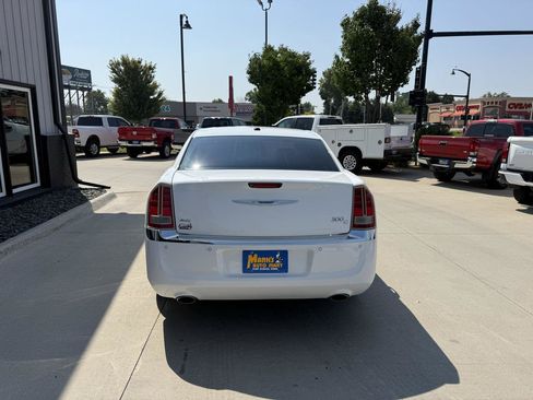 Used 2013 Chrysler 300 C w/ Light Group AWD/4WD image 5