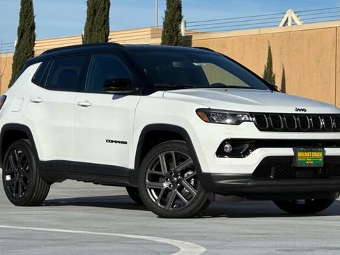New 2026 Jeep Compass Limited AWD/4WD image 2