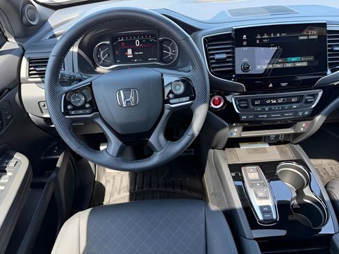 Certified 2023 Honda Passport Elite image 12