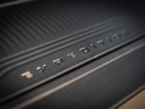 New 2026 Ford Expedition Platinum w/ Driver's Package image 11