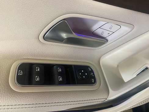 Used 2022 Mercedes-Benz A 220 4MATIC image 7