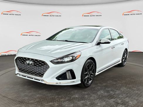 Used 2018 Hyundai Sonata Limited w/ Cargo Package FWD image 1