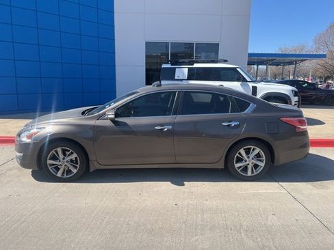 Used 2013 Nissan Altima 2.5 SV w/ 2.5SV Convenience Pkg image 10