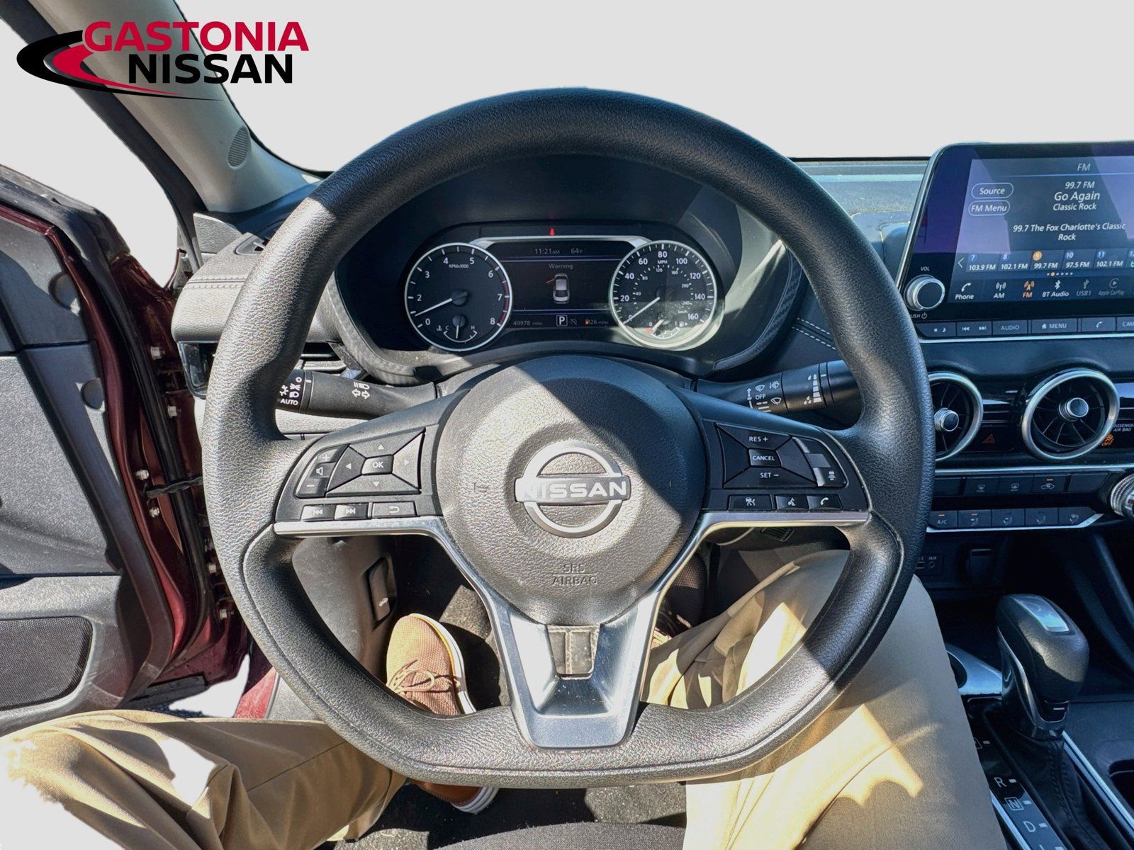 Used 2024 Nissan Sentra SV FWD image 14