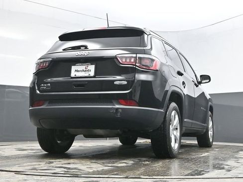 Used 2019 Jeep Compass Latitude w/ Popular Equipment Group image 32