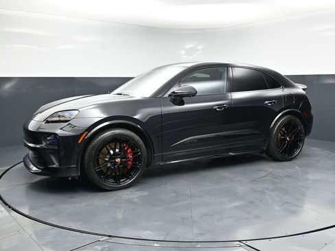 New 2026 Porsche Macan GTS Electric AWD/4WD image 1