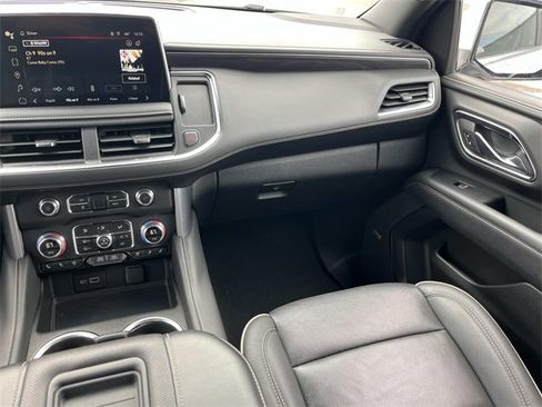 Used 2024 GMC Yukon SLT image 15